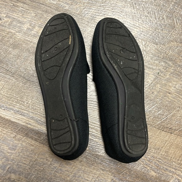 Harbor Sides Memory Foam Slip ons - Picture 2 of 2